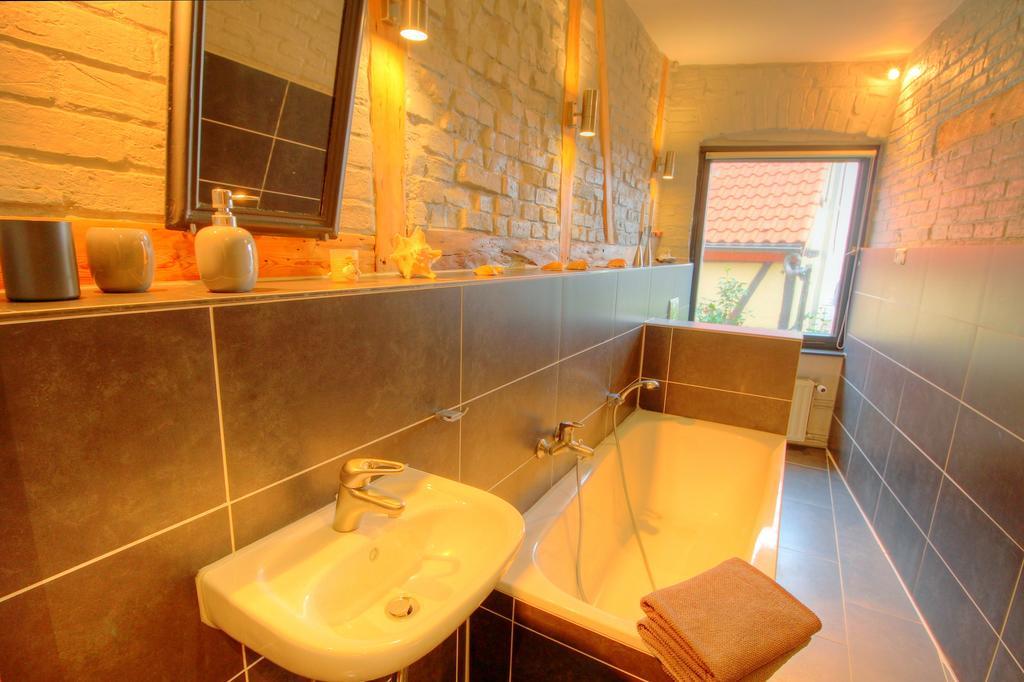 Haus Stoertebeker Apartment Wismar Bagian luar foto